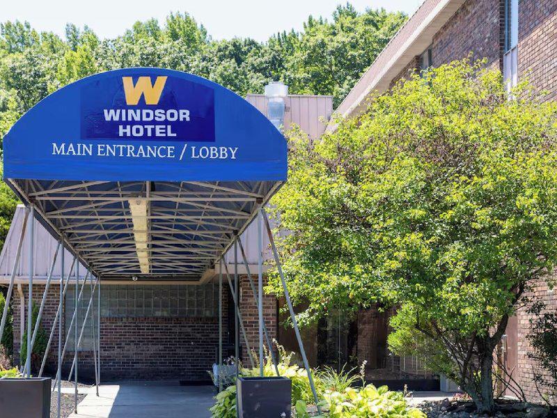 08E914A624CDA946358EF59A3979E000