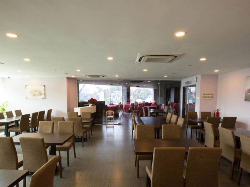 D898782AFCA7B8ECA3BB8637BBDE89C6