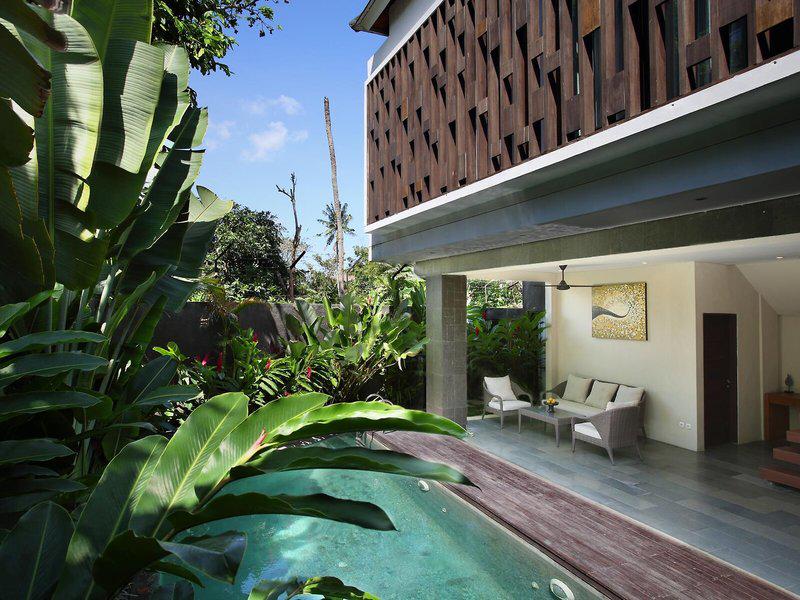 EC6EA63F139DF5610667235B698DFF56