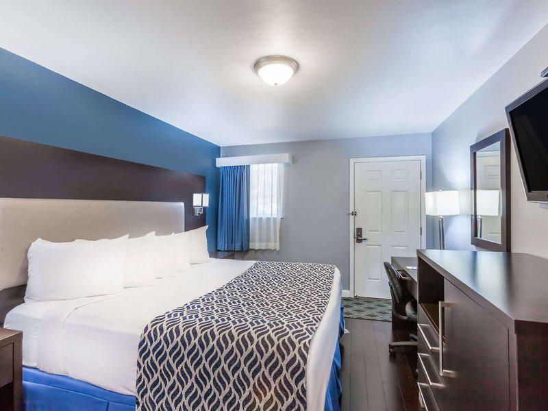 87D5C48B4067979D393B5F003DB44154