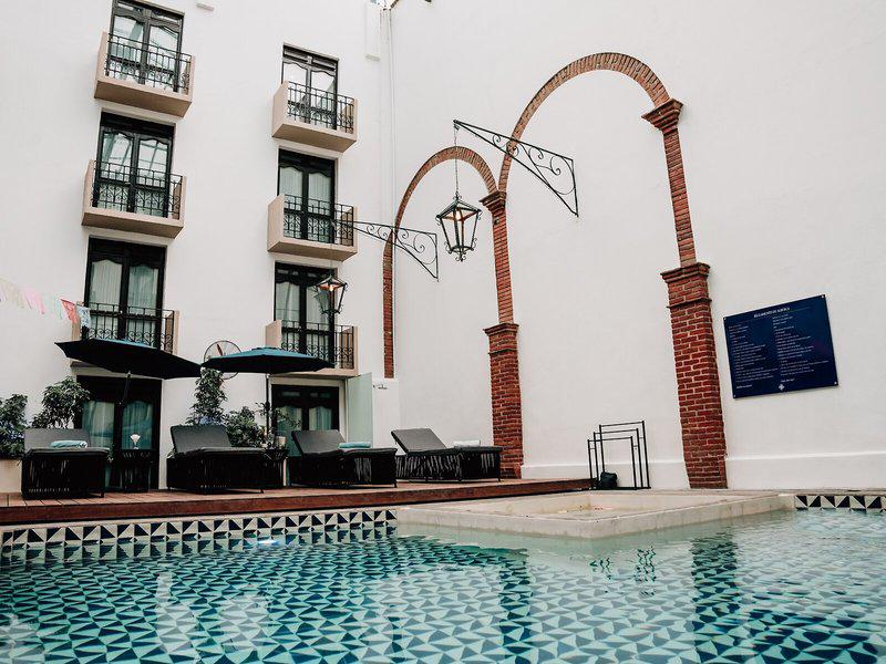 7BF5165ECAE35F2A296E2F6AA4BCB1F0