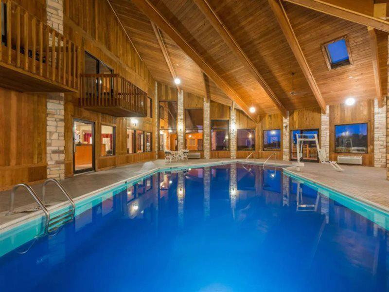 D96613C66DA99054FDFEBCEC4C0E09C0