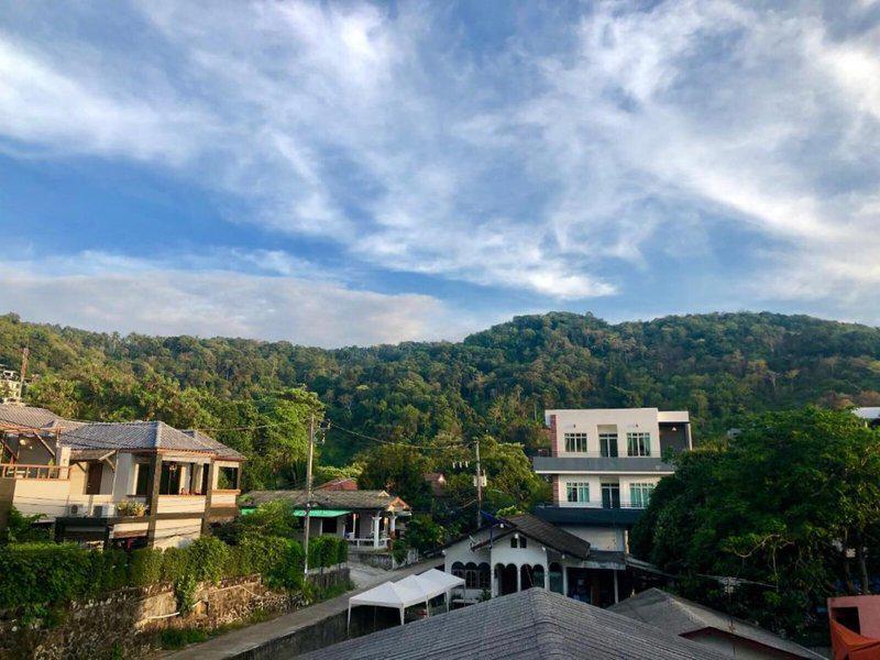 1CF404FC10E5B4686BB213BA4F3C53C7