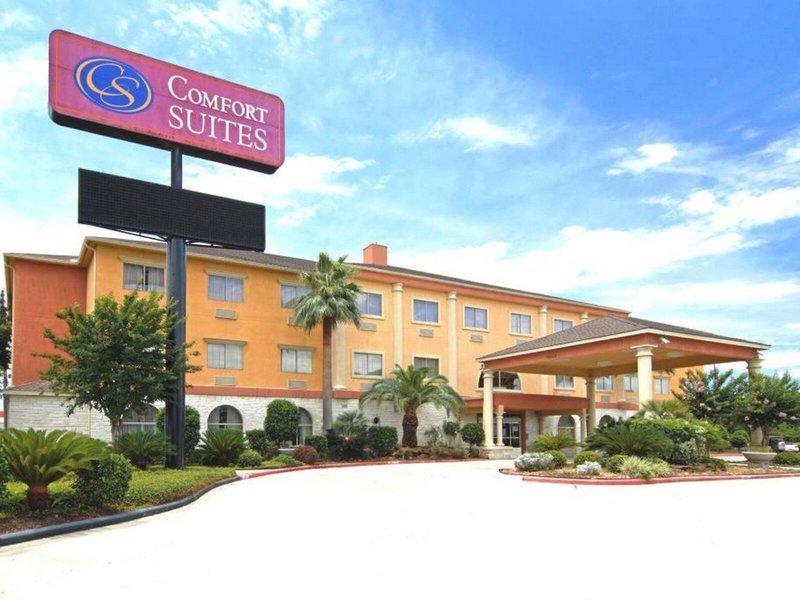 D3AE253D1139D48070369E9DC40A57E5