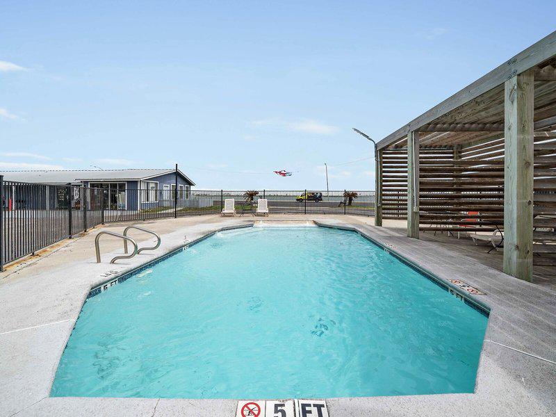 2F6F3039688B2F90FB5AAEB14418B985