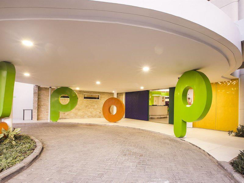 EBE7D0DFB6A6D2A9188786AA98FE7612