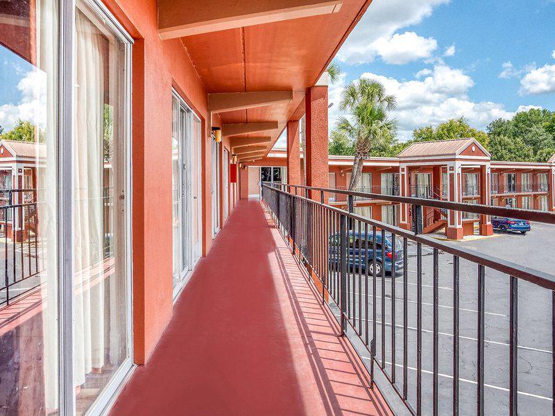 0A2832097964D5286ADFCED9C2B2BA79