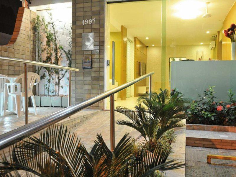 978DC40BDFF93B3600CCE205E1749325