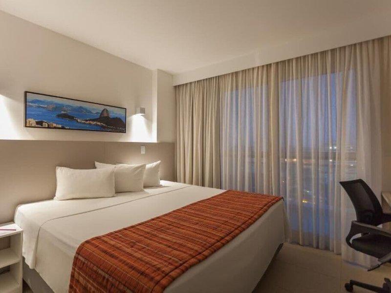 F2AC991B0FB85F518B329850BE3EFDB6