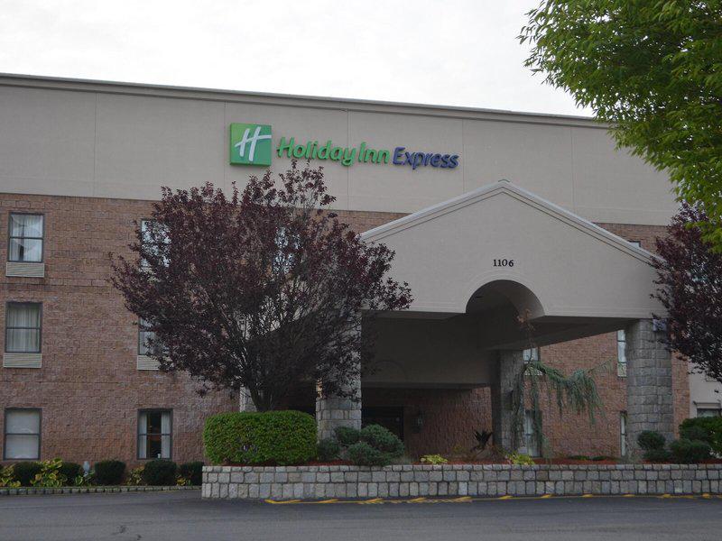 2528FED3BEBC593444AFC52F10A07525