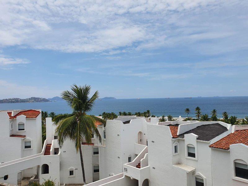 09ADF64F60C18AE5C6A180335332112D