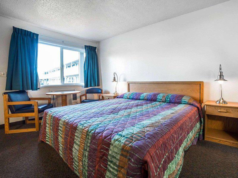 C7D74DD836C44E460F3BC84E0A866F62