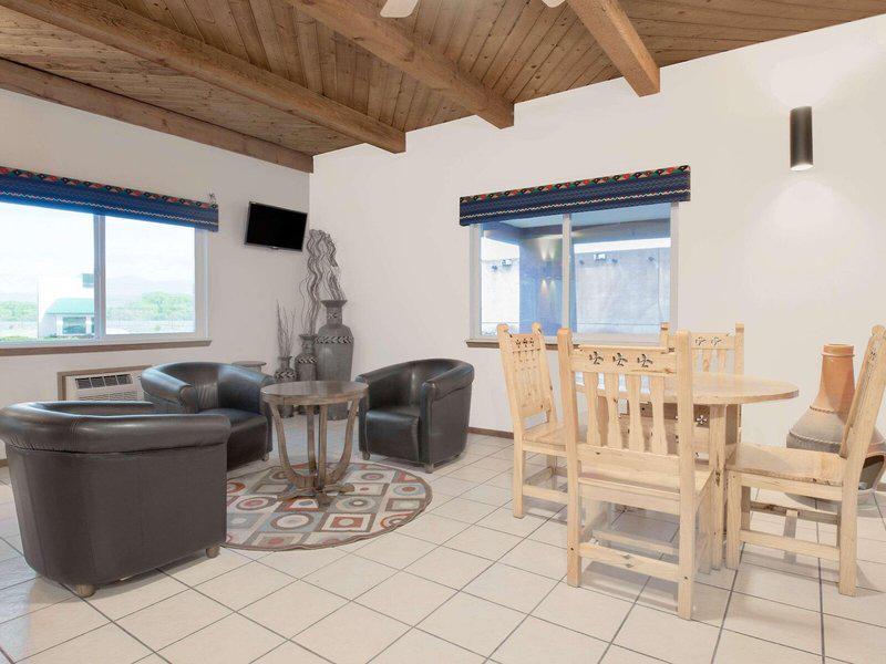 AE915E07A83B5C4AF769DA6B8E5833AB