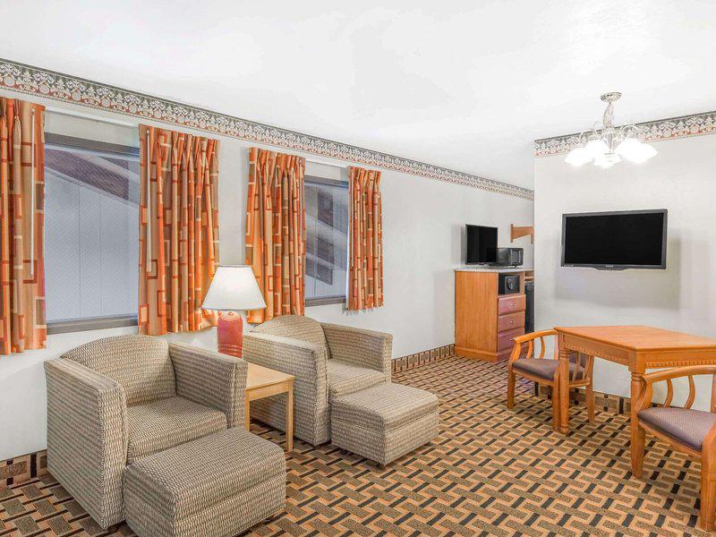 E0B97EE5EBF6166E81E24A6CEC756AAA