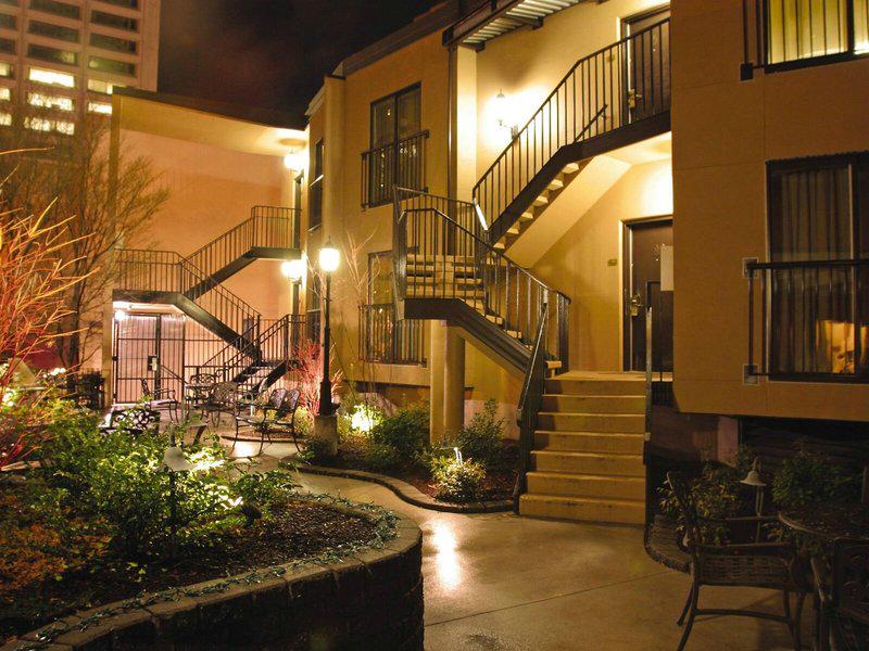 C4792CB5F36AFEBD02E7F3D300FB24FF