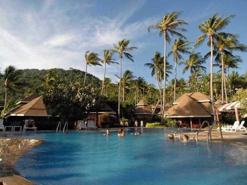 B187ECBC00AA98E69D6B0204D27E8FC4