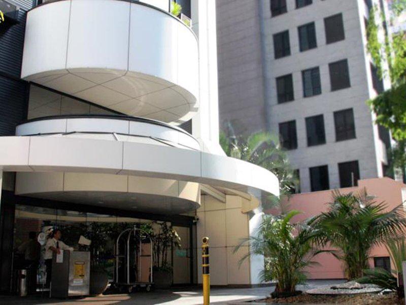 322F33EA9E06546E7B01B8C63F6398DA