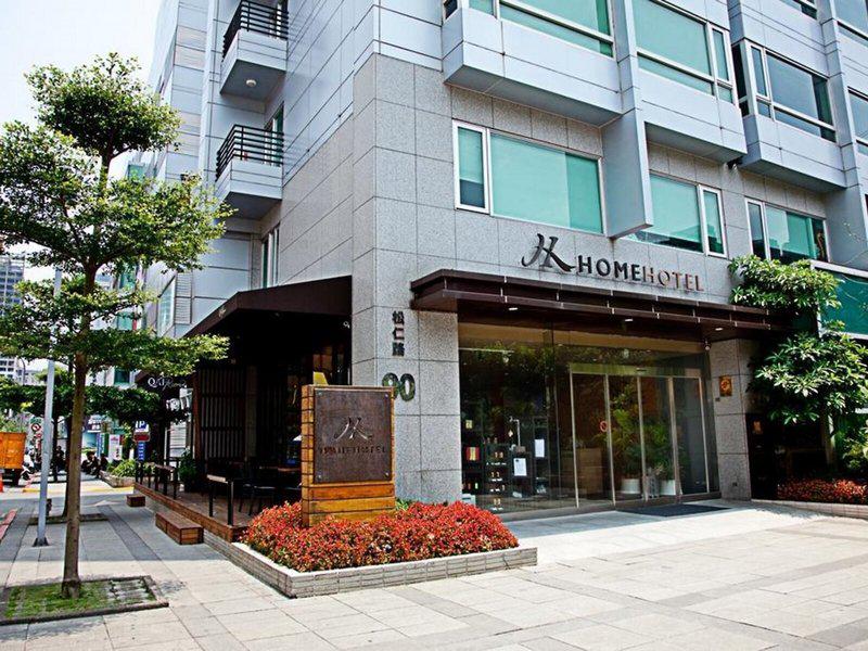 4C6BA40BCA7A2EC6542A7DE805E18F51