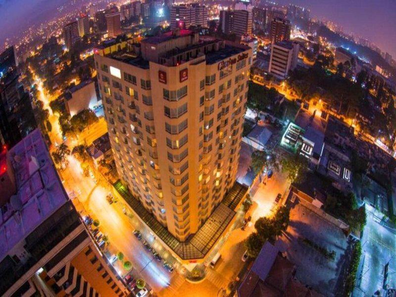 AF4BB71FBFF86D4D37F7E078033A9E3B