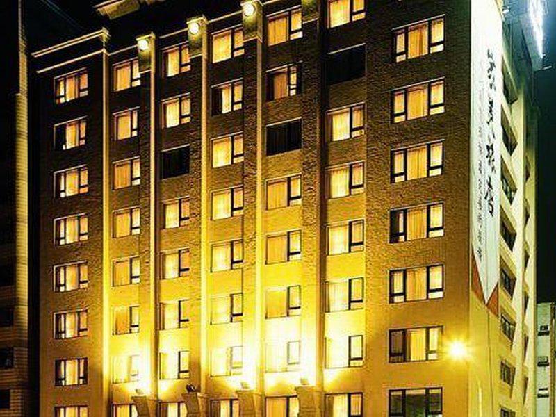 00D71E3C6FCAC10C83CFC11CF84E59EC