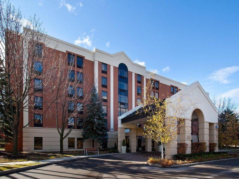 2EFF81343039D0574735E46E6A26A7A9