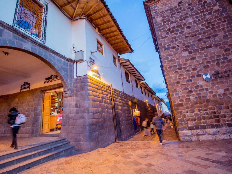 162D70387D9E418E16C592056845D081