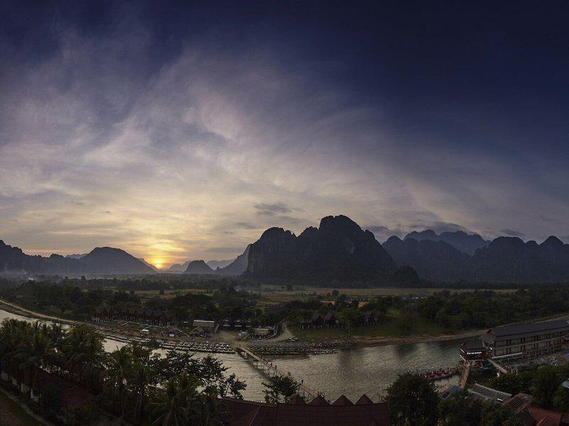 37F0F32EE4B28F9BE090A552690D35EB