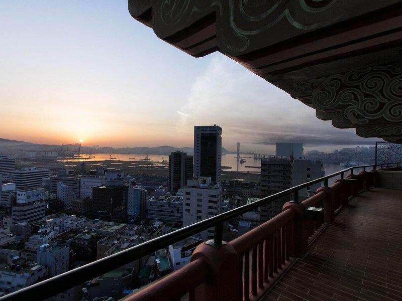 8E22340B455E2EC2F3665DB3166F1578