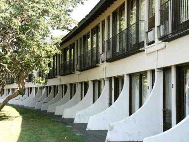 2BCB9B9ADA8C726B59228CC07D18C387