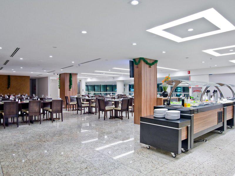 EEC8EACA0CC68A4FA3E2524B4B3DDF02