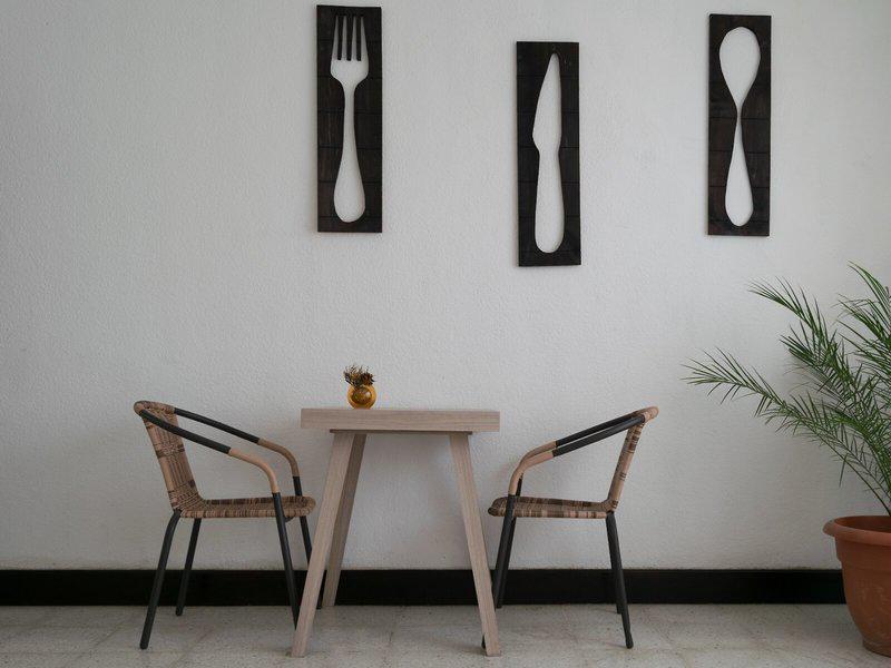 16F70EA28C5770F65ED57E2F787C774E