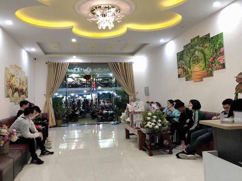 2111859B81C8FACA1C85B48A54C87A27