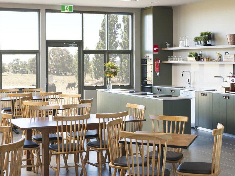 5D52788A5E94E2797004B6F3720EDDF4