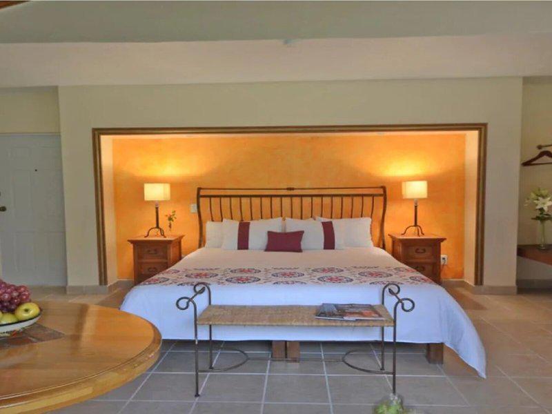 99B1B71255DE47C73D7CBFBF03DE1E2C