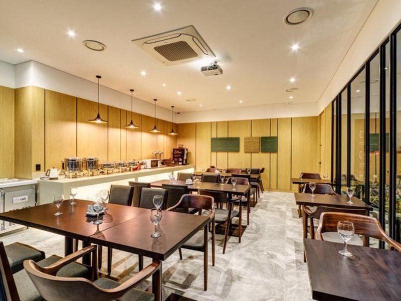 42B5FF99A233E67DD71BE6B670D4BCAE