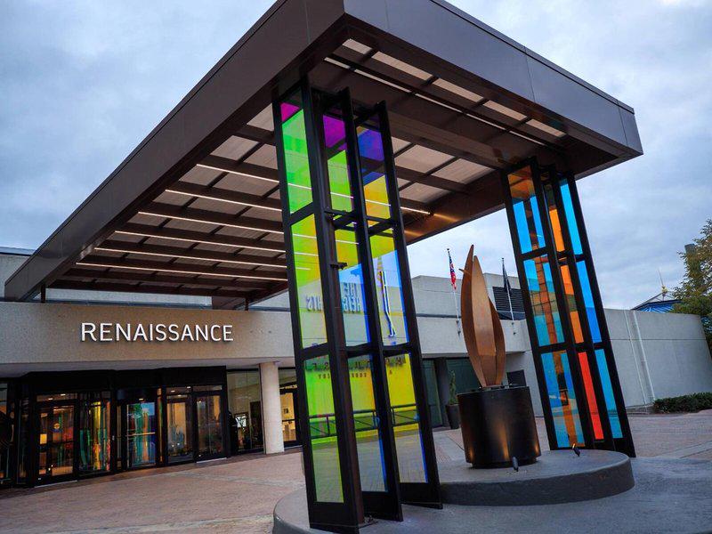 027AF589D30E816D472E86332BA83E18