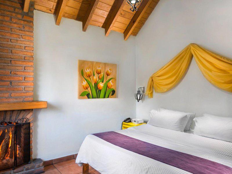 EBBC0484C0A38156C012AD7D8147CB77