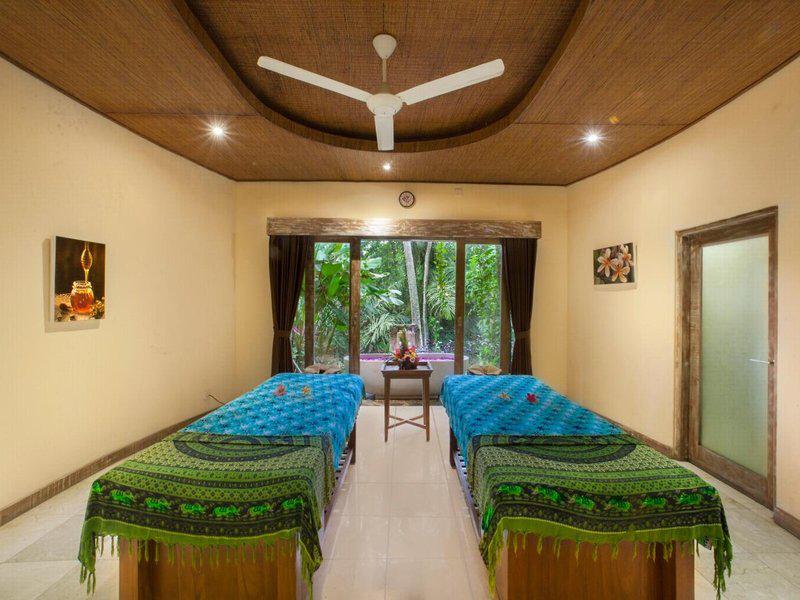 C10257555EE25F4DF5049D33224A3618