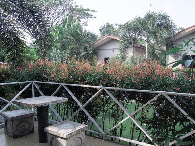 F01881F778E769E47F412146035F3030