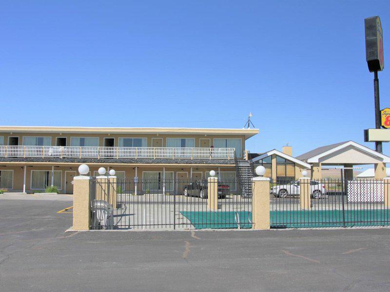 FBBAE29D4C480107F7874563D91F194F