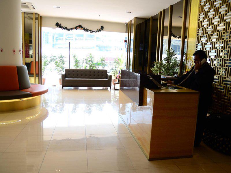 FAF7C3ED558D542DE5FDD13DE6C19266