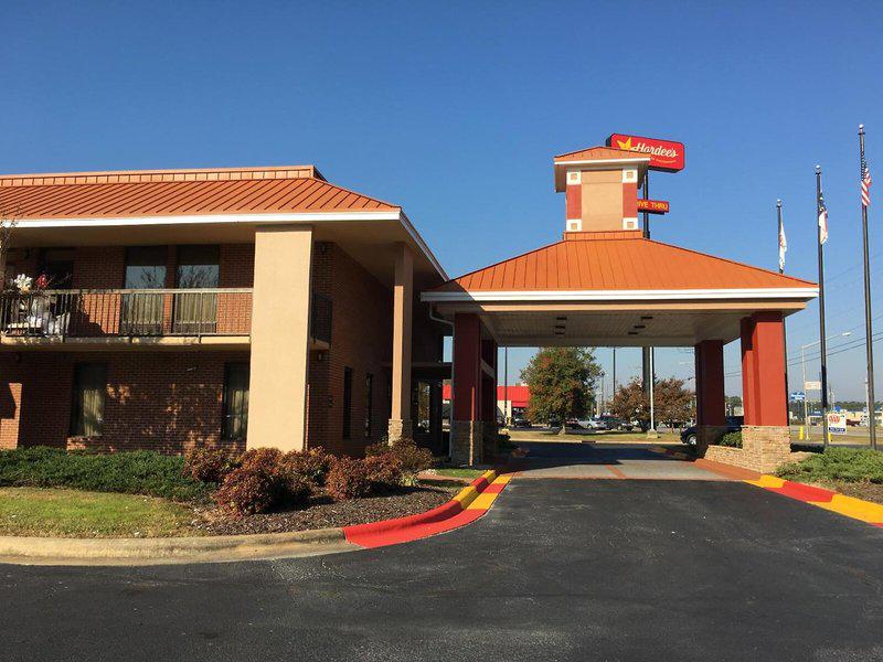 8FFB554410B38DC3464F76A97FC8B321