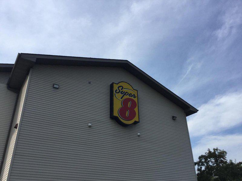 E9B9C1DE5374B1D966C46EFAA8543F62