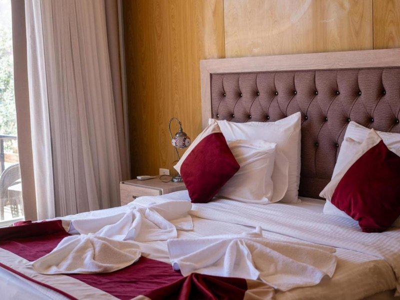 112BD33AC6E40B96A73D48A5AA13801B