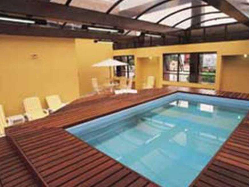 1752FBF4B1A943CDC81C35D077A9EEEC