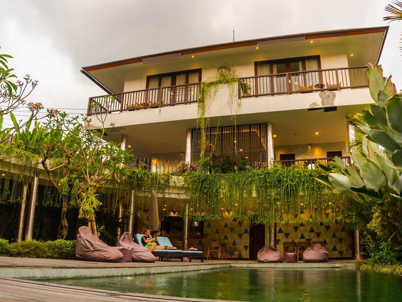 14A0DDCDE5685F7BE39C72FC38A40237