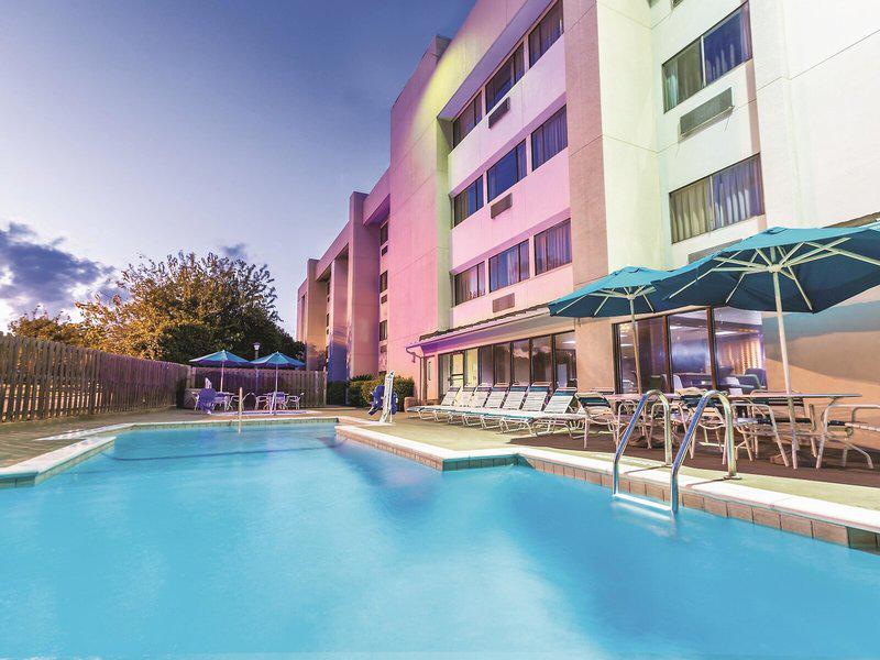 C9B47843816ED51C22256838BA21064C