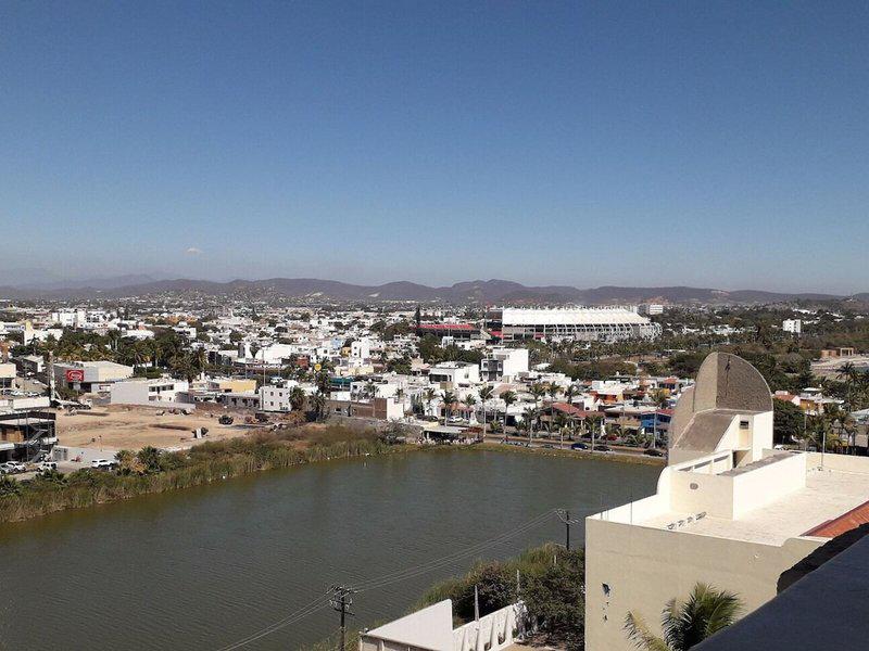 1D42F427B692F063A6AC3DFCCD8EACE9