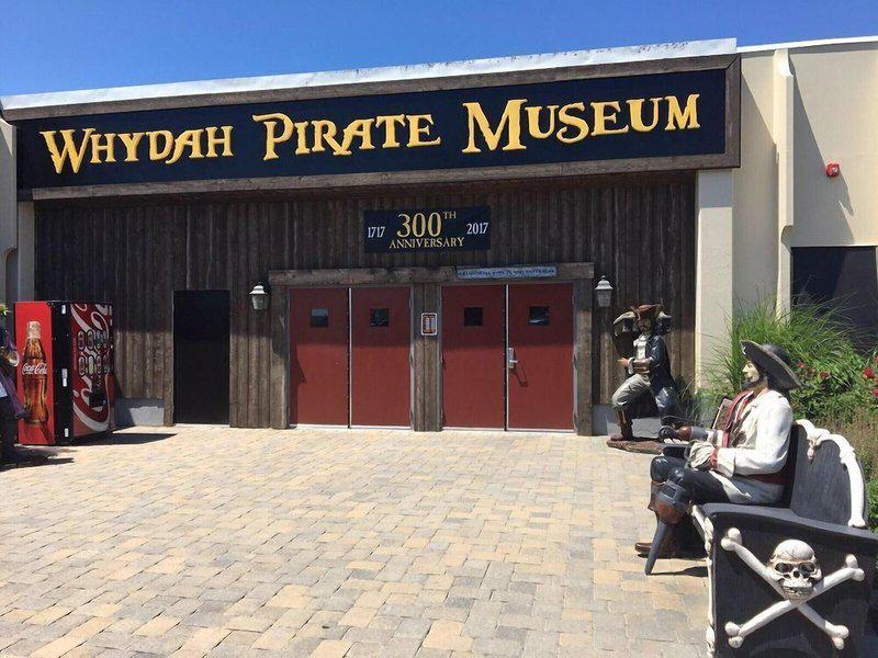 316560B6514C4D614642A6544F1E7D25