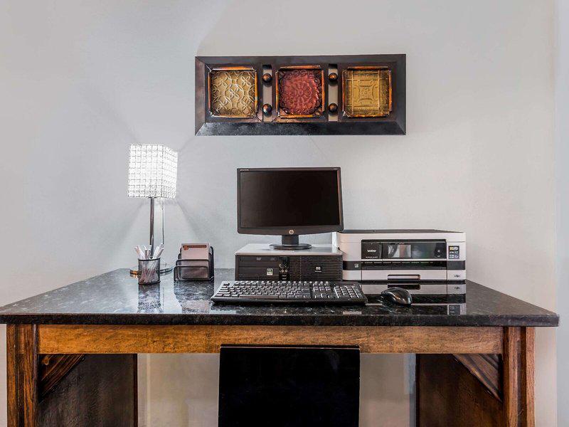 695C2D02042D09944F26438BC8E31C6A